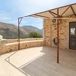 Mani Stone House * كوتروناس