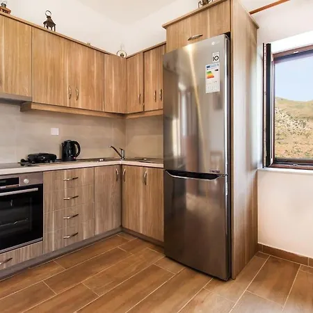 Stone House With Amazing View Daire