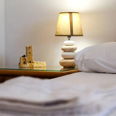 Stone House With Amazing View * Kotronas