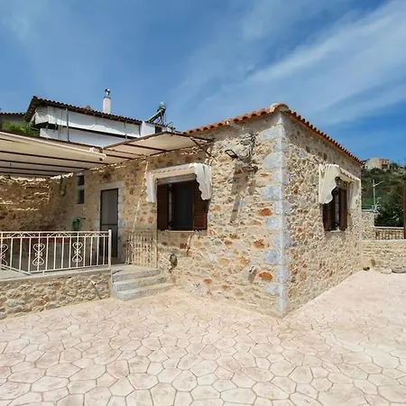 Daire Stone House With Amazing View Kotronas