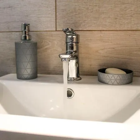 Stone House With Amazing View * Kotronas