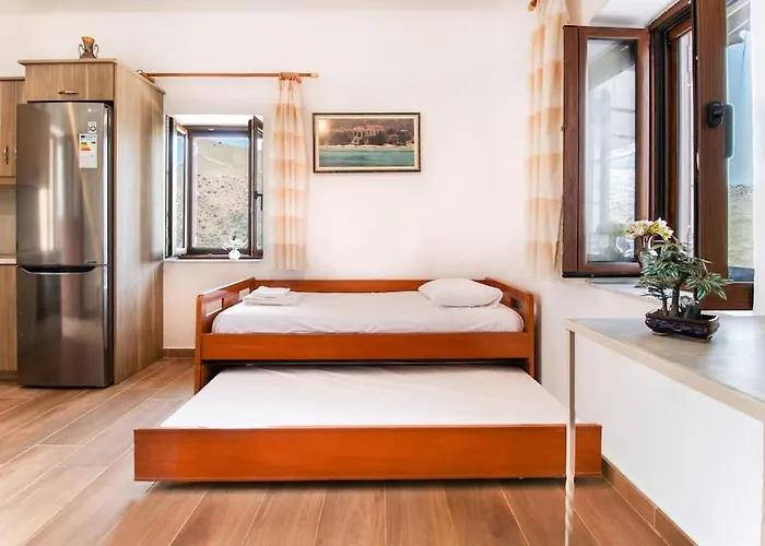 Mani Stone House Lodge Appartement